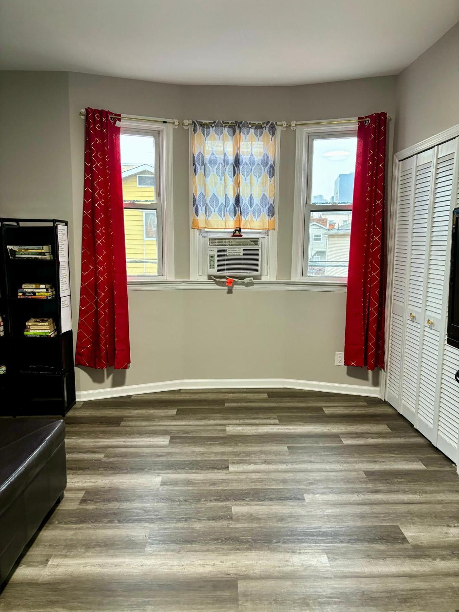 Apartamento Iron Bound Gem Newark Exterior foto