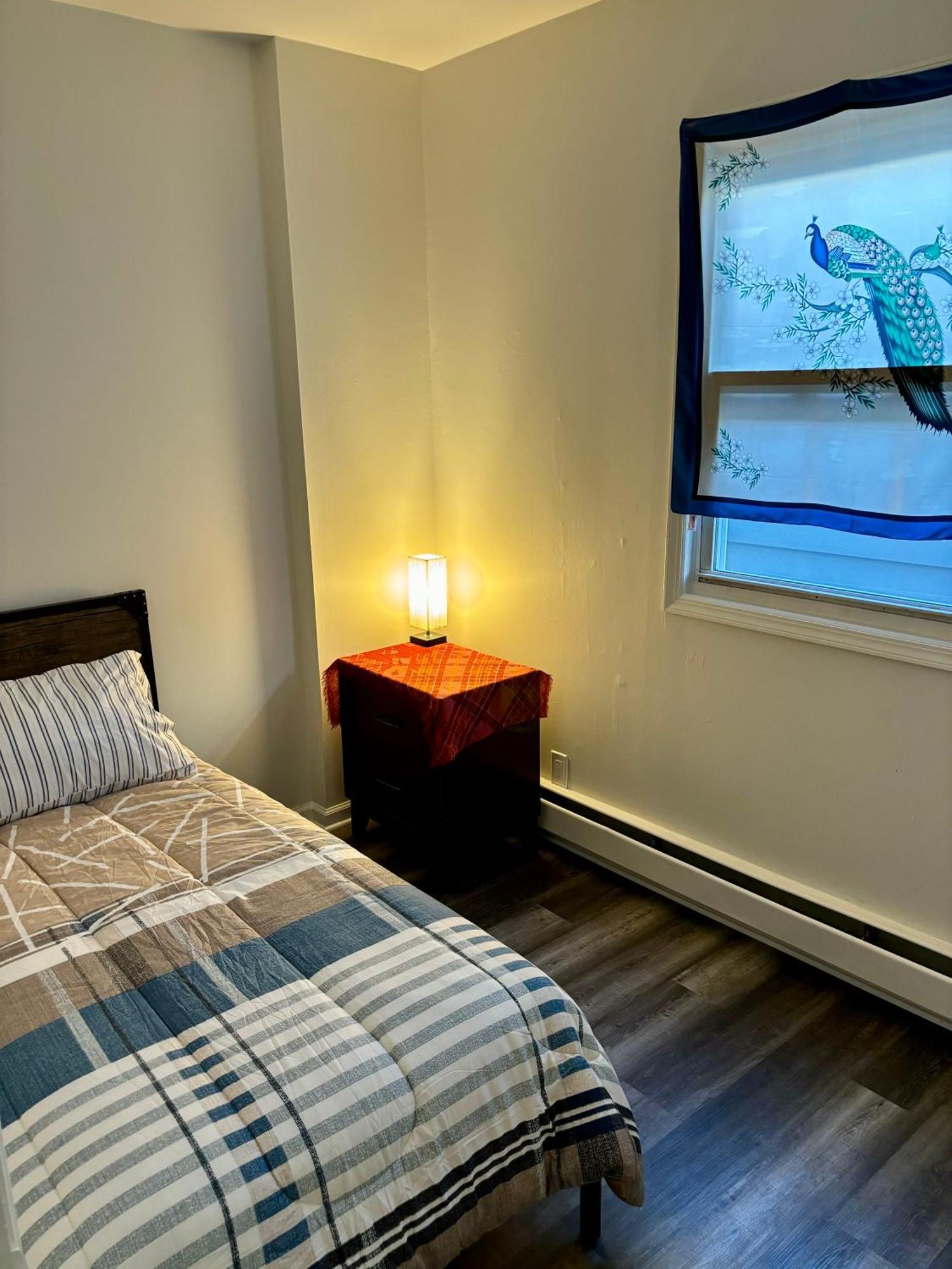 Apartamento Iron Bound Gem Newark Exterior foto